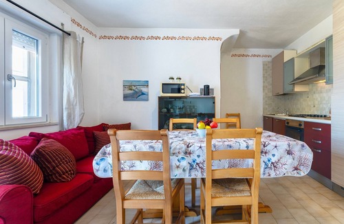 La Muddizza Apartment | 'Piano Terra' Apartment with Sea View, Wi-Fi and Air Conditioning