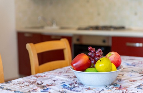 La Muddizza Apartment | 'Piano Terra' Apartment with Sea View, Wi-Fi and Air Conditioning
