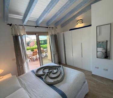 Capo Ferro House | PORTO CERVO Villa Girasole