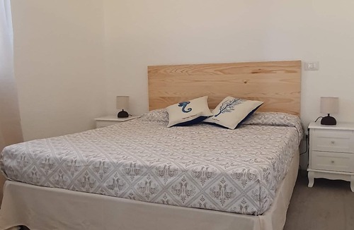 Porto Pollo Apartment | Porto Pollo (Palau) elegant three-room apartment 5 minutes walk from the beach