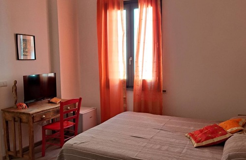 Tresnuraghes Bed & Breakfast | PROFUMO DI CALICANTO B&B