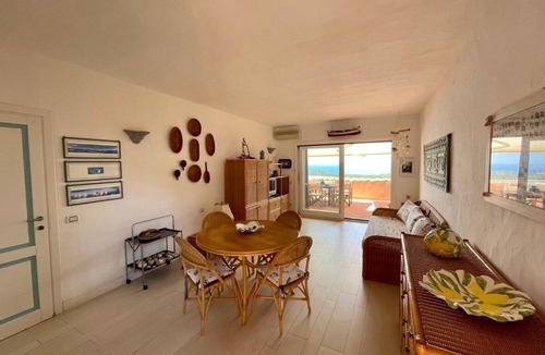 Capo Coda Cavallo Apartment | Punta Est - Trilo ERICA Terrazza Panoramica