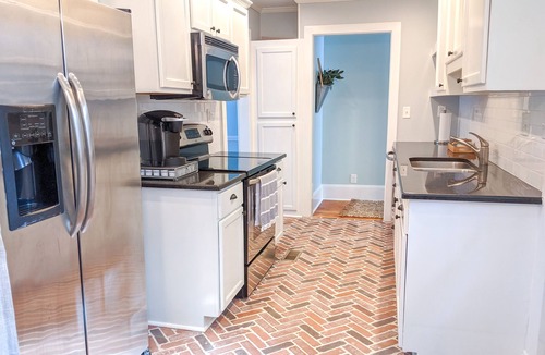 Thomasville House | QUAIL COTTAGE - Downtown Thomasville!