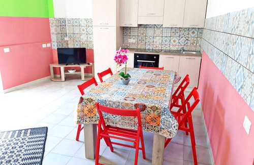 Cabras House | RED HOUSE holiday home (I. U.N P3163)