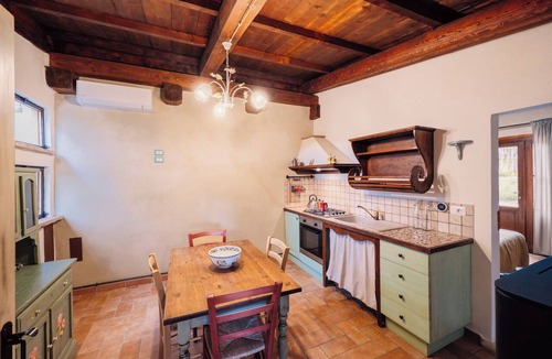 Mondavio Apartment | Relaxing apartment "Poppies" - Agriturismo Borgo la Rovere