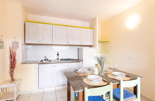 Golfo di Marinella Apartment | Relaxing BaiaDeBahas 1BedApt Bilo4 sleeps 4