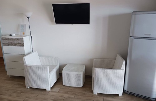 Girasole House | Rent rooms and apartment