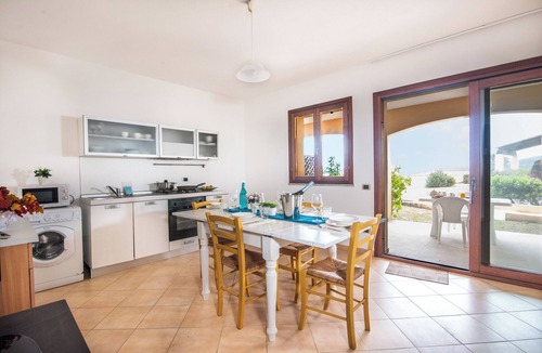 Porto Pozzo Apartment | Residence I Mirti n. 11, Porto Pozzo, Italy