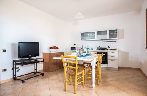 Porto Pozzo Apartment | Residence I Mirti n. 11, Porto Pozzo, Italy