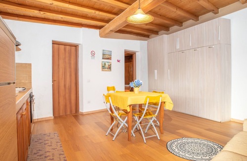 Telti Apartment | Résidence Villa Smeralda Executive – Upscale Apartment with Pool near Olbia