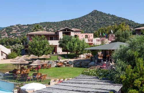 Campulongu Apartment | Residence with swimming-pool in Campulongu just 600 mt from the sea