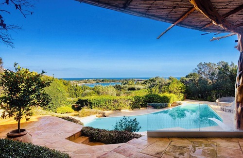 Porto Cervo Villa | Romazzino Beach Villa, Porto Cervo, Sardinia