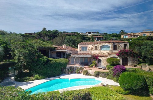 Porto Cervo Villa | Romazzino Beach Villa, Porto Cervo, Sardinia