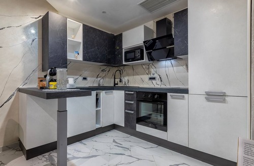 Nulvi Apartment | Room 'Camera Deluxe Doppia Con Letti Singoli' with Wi-Fi and Air Conditioning