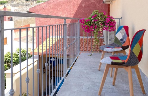 Sennori Apartment | Room 'Mirto' with Sea View, Wi-Fi and Air Conditioning