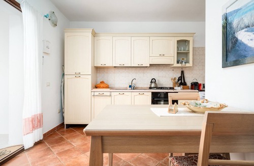 Posada Apartment | S'ercole Superior Apartment with Views of Posada’s Medieval Village