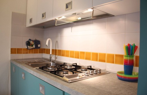 San Teodoro City Centre Apartment | San Teodoro: Apartment/flat - San Teodoro - beach 2 min walking
