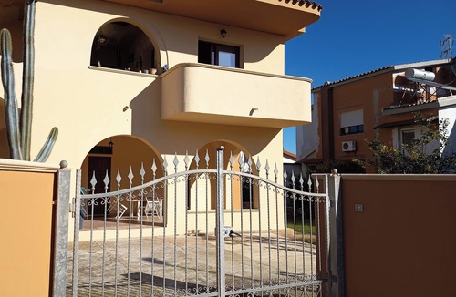 Orti Su Loi House | Sardinian Wind House, vacation home South Sardinia 600 m from the sea