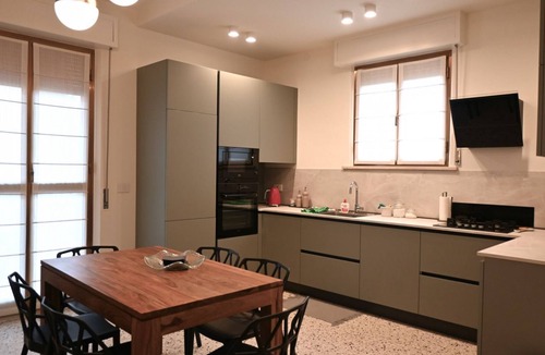 Senigallia Apartment | SE201 - Senigallia, spacious three-room apartment with air conditioning and Wi-Fi