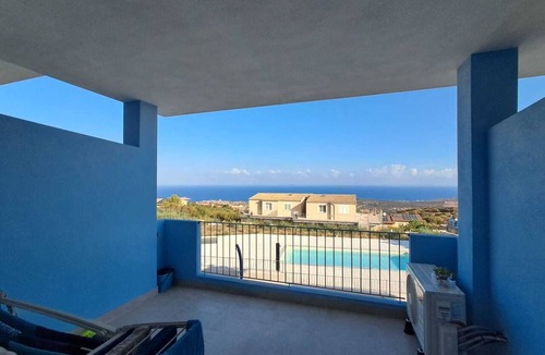 Paduledda Apartment | Sea Views, Relaxation and Dream Sunsets