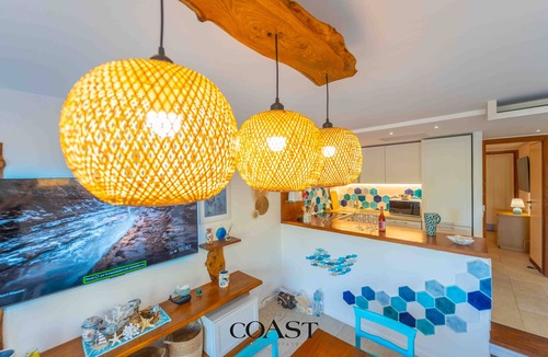 Portisco Apartment | Seaside Garden - With Wi-Fi, A/C and sea view