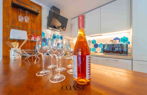 Portisco Apartment | Seaside Garden - With Wi-Fi, A/C and sea view