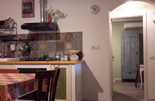 Santa Maria Navarrese Apartment | Simple Relaxing Apartment