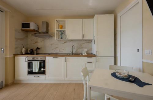 Termoli Apartment | Sinarca Elysium Apartment