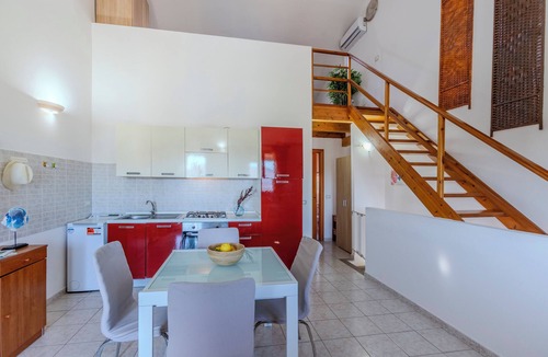 Calasetta Apartment | Sottotorre Home: 8 min walk to the beach