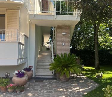 Riccione Apartment | Spazioso Appartamento a 5 minuti dal Mare