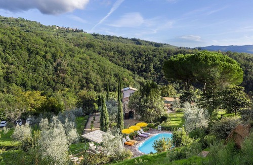 Greve in Chianti Villa | Stunning private villa for 6 people with private pool, A/C, WIFI, TV, patio and panoramic view