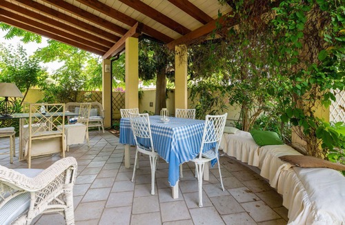 Su Forti Villa | Stunning private villa for 8 people with WIFI, A/C, TV, patio and panoramic view
