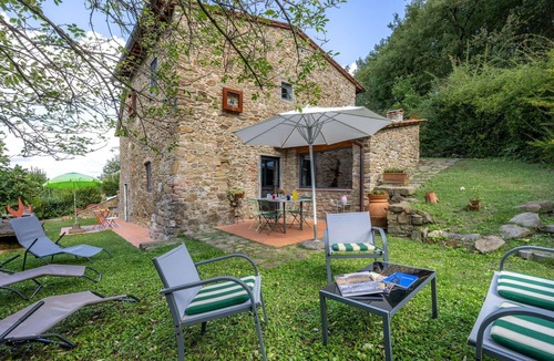 Greve in Chianti Villa | Stunning private villa for 7 guests with A/C, WIFI, TV, patio and panoramic view