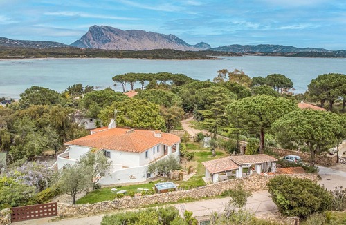 Puntaldia House | Stunning private villa for 10 people with private pool, A/C, TV and patio
