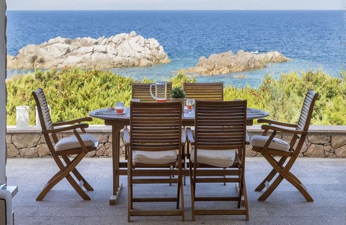 Portobello di Gallura Villa | Stunning private villa for 7 people with A/C, WIFI, TV and terrace