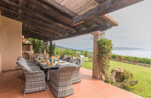 Punta Sardegna Villa | Stunning private villa for 8 people with A/C, TV and terrace