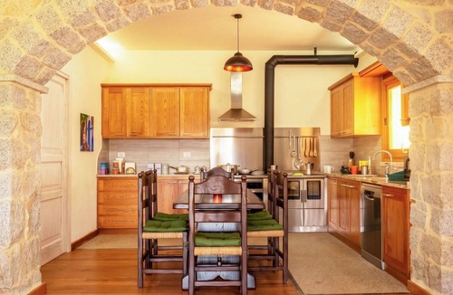 Ilbono Villa | Stunning private villa for 9 people with WIFI, hot tub, A/C, TV, patio and panoramic view