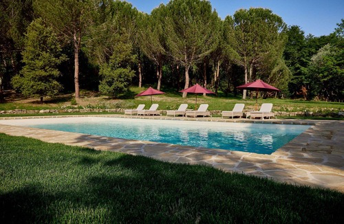 Sambuca Villa | Stunning private villa for 14 guests with WIFI, private pool, A/C and TV, close to Greve In Chia.