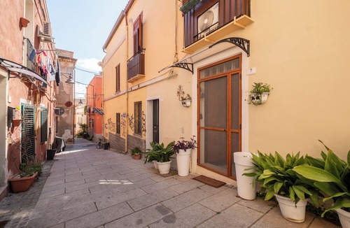 Cagliari Apartment | Su Lizu, charm and relaxation in the historic center of Cagliari - with patio.