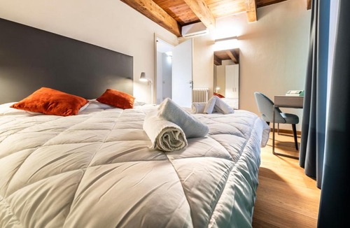 Santa Caterina Apartment | Suite Deluxe in Palazzo Storico - Centro Sassari - Appartamento Calvi