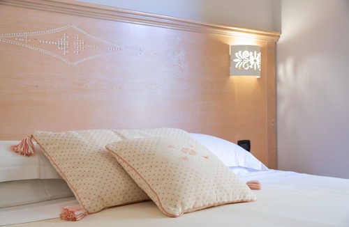 Gonnesa Bed & Breakfast | Superior room with king bed and private terrace less than 10 minutes from the Sea
