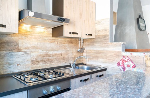 La Caletta Apartment | Sweet Holidays La Caletta Domus Grecu2 200mt mare
