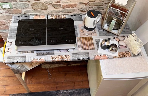 Poggio San Marcello House | The Bookhouse home B&B: Eco-Friendly Retreat in Nature near Jesi