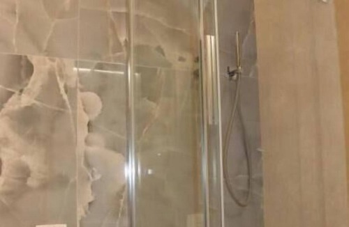 Cesenatico Apartment | The Three Diamonds – Queen Deluxe Room Just Steps from the Sea