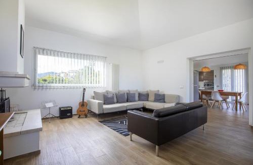 Arbatax House | The White Villa