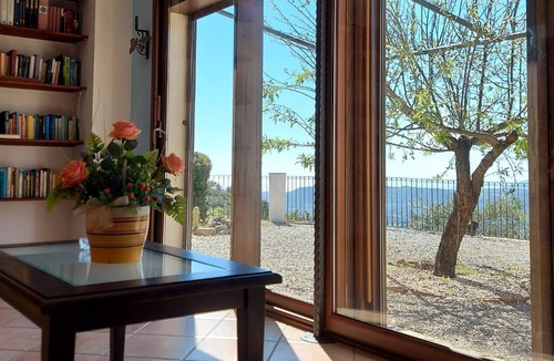 Lanusei House | This Cozy House is Surrounded by Natural Beauties. WiFi and ADSL.