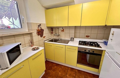 Villaggio Taunus Apartment | Three-room apartment Antonella with sea view, a/c and p. auto