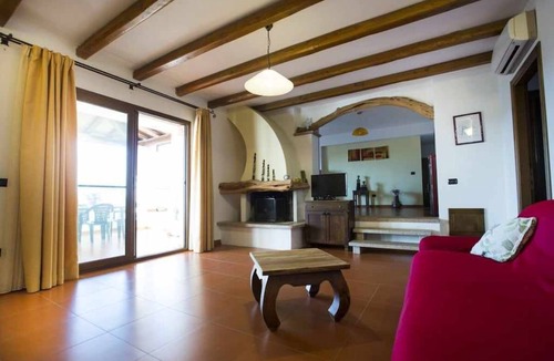 Torre di Bari Apartment | Torre di Barì Four-room apartment 8 on the beach Extra Large