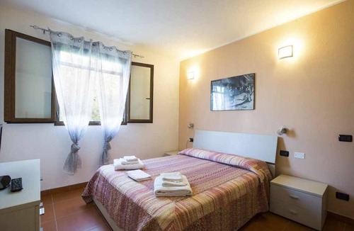 Torre di Bari Apartment | Torre di Barì Four-room apartment 8 on the beach Extra Large