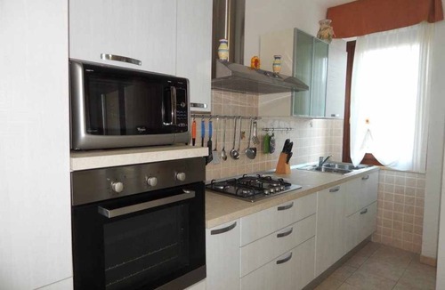 La Pietraia Apartment | TRILO GEMELLI 2: comfortable apartment at the Lido beach